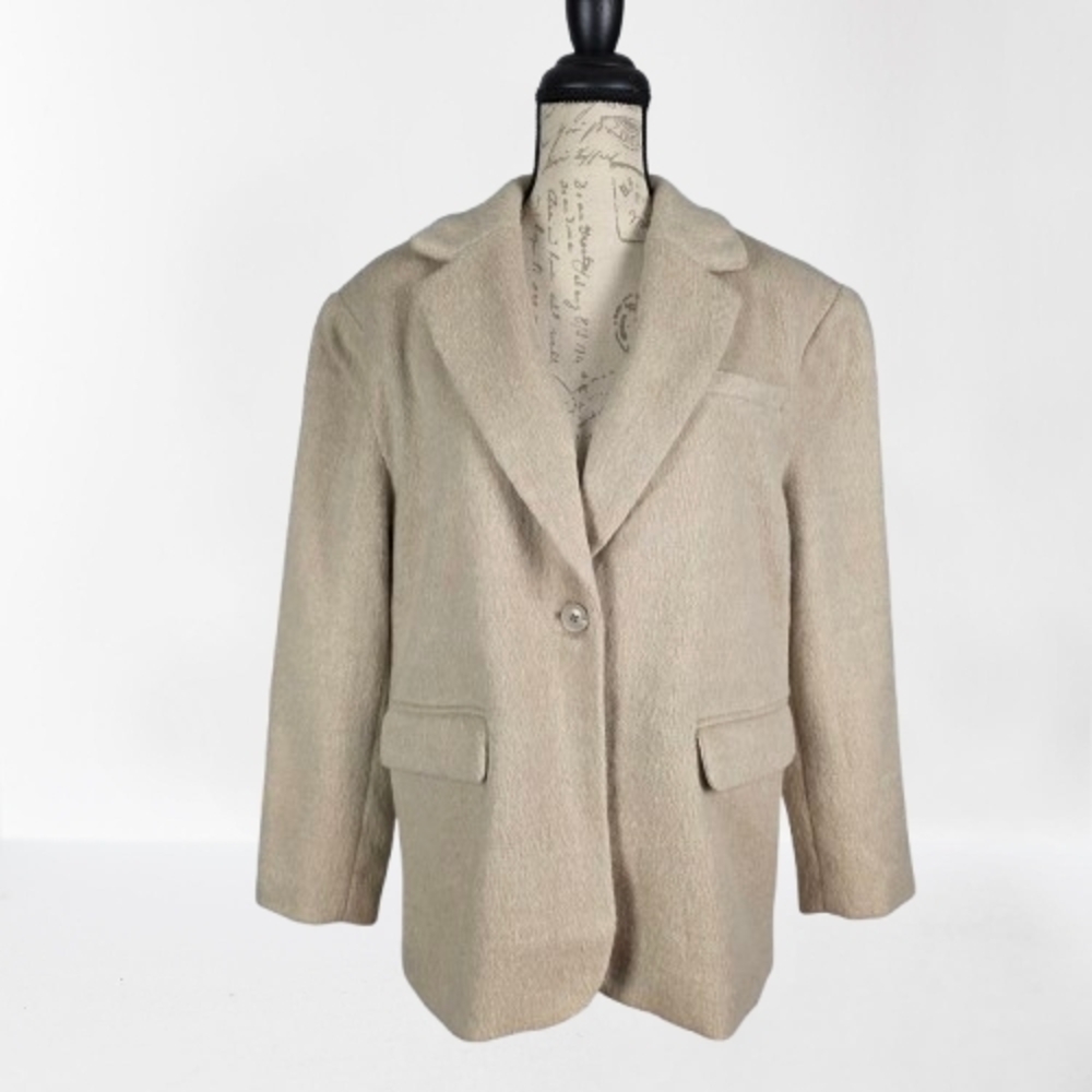 Women's Relaxed Fuzzy Blazer Jacket Cream Recycled Polyester Wmn's Med